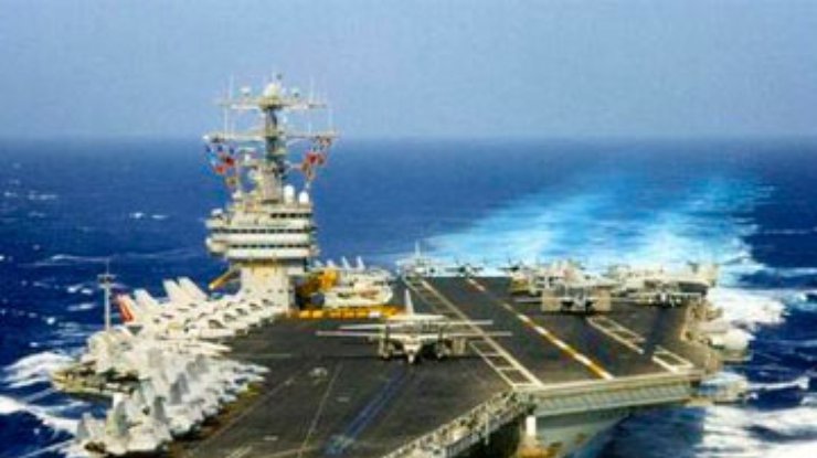 Ударная группировка кораблей США курсирует у берегов Сирии