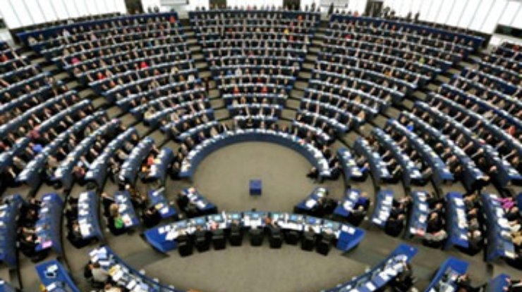 Евродепутаты хотят побыстрее ассоциировать Украину с ЕС