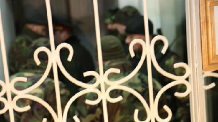 Перед началом суда Тимошенко вкололи обезболивающее