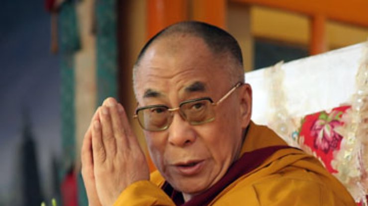 Далай-лама обеспокоен состоянием прав человека в Украине