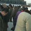У гроба с Ким Чен Иром прощаются толпы рыдающих корейцев