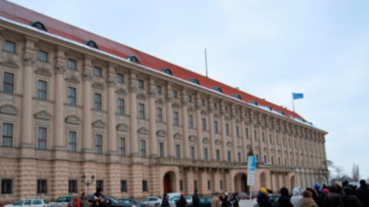 МИД Чехии подчеркивает, что убежище предоставляет МВД