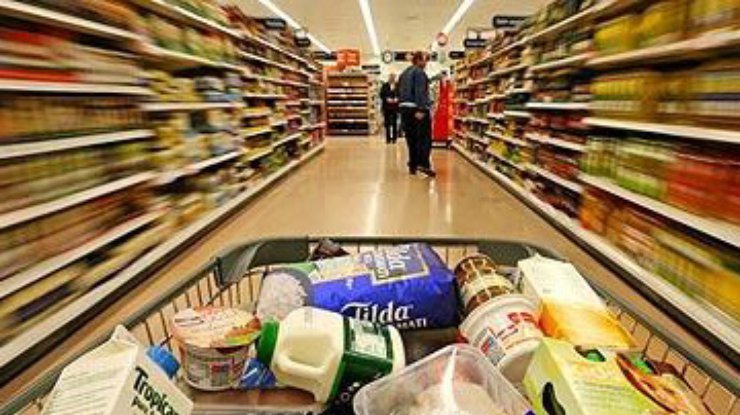 Продавщица "заминировала" супермаркет из-за долгов по зарплате