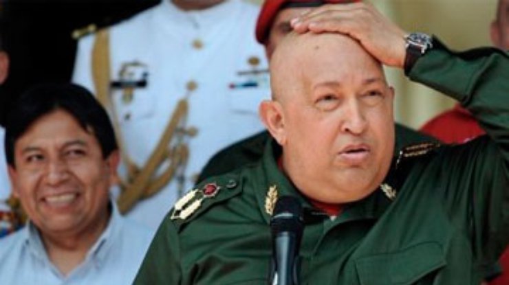 Чавес закрывает консульство Венесуэлы в США в ответ на высылку дипломата
