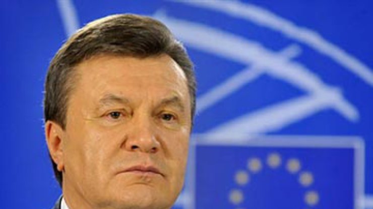 Янукович мечтает о скорой встрече с новым главой Европарламента
