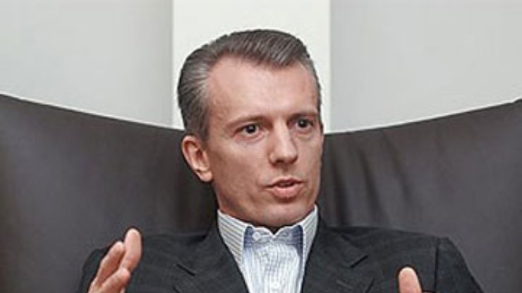 Янукович отправил Хорошковского в запас