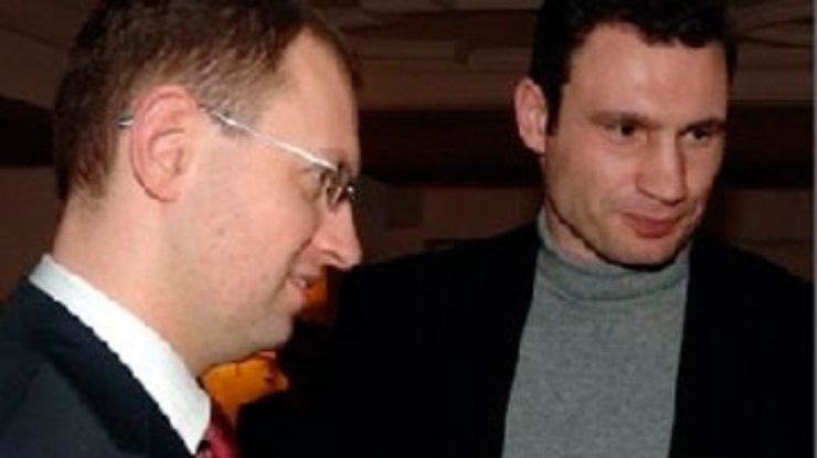Яценюк призвал оппозицию выдвинуть Кличко в мэры Киева