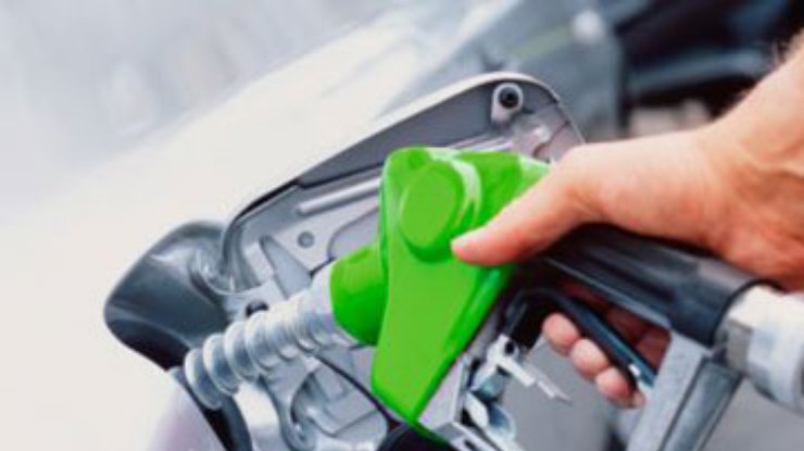Эксперт: Каждая пятая АЗС продает некачественный бензин