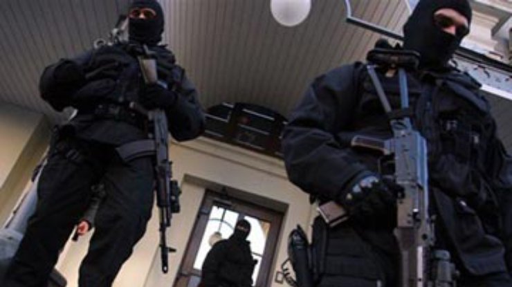 Правоохранители обыскивают еще одну квартиру Авакова