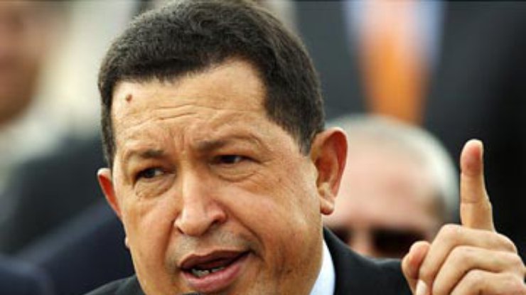 Чавес пообещал встать на сторону Аргентины в войне за Фолкленды
