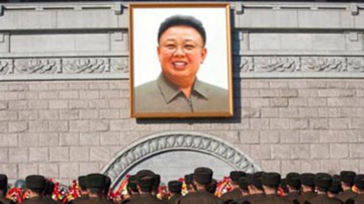В Северной Корее празднуют день рождения Ким Чен Ира