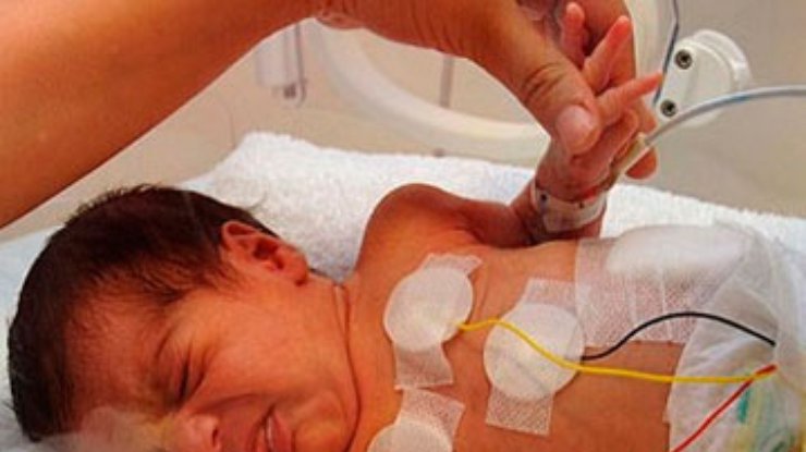 Американские врачи установили 15-минутному ребенку кардиостимулятор