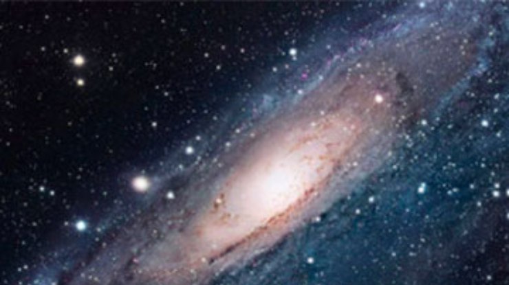 В туманности Андромеды обнаружили чёрную дыру