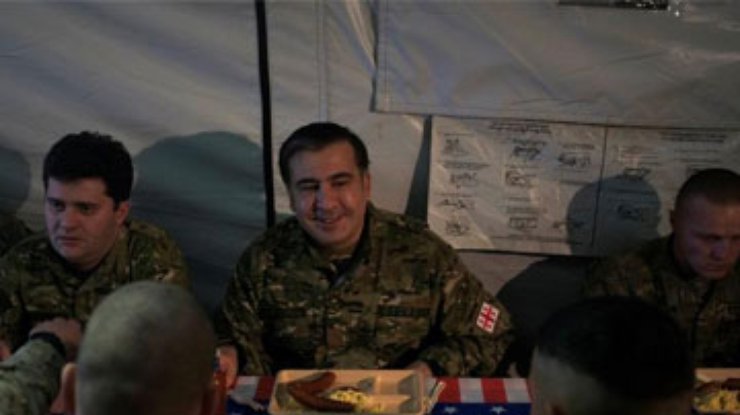 Саакашвили объяснил, почему Грузия должна воевать