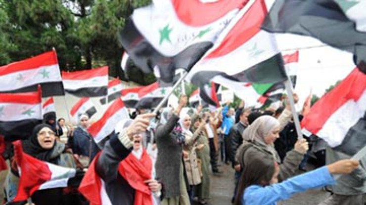 В Сирии стреляли по демонстрантам, проводивших акцию в поддержку Хомса