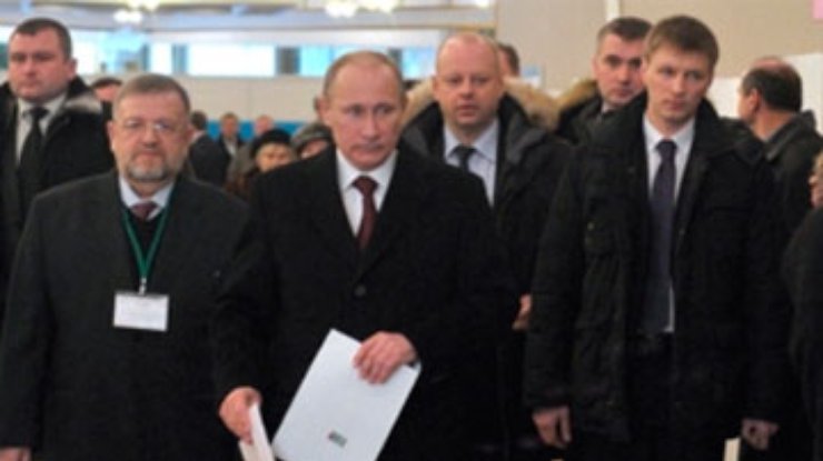 За Путина отдали голоса больше половины избирателей - данные exit-poll
