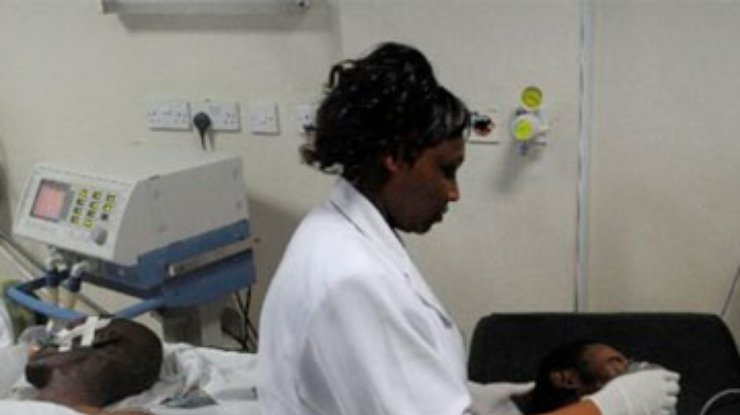 В Кении в наказание за забастовку уволили 25 тысяч медсестер