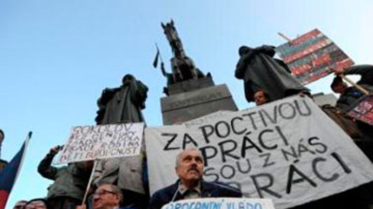 Акции протеста в Чехии: Тысячам людей стало стыдно за своего президента