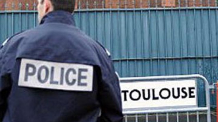 Близ еврейской школы во Франции произошла стрельба: Три жертвы