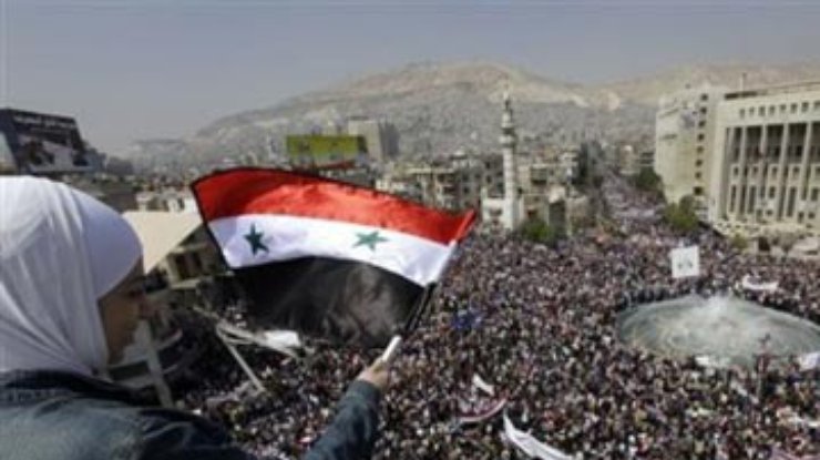 Сирийская армия начала штурм приграничного с Ираком города