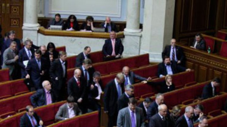 Оппозиция заблокировала ВР из-за законопроекта о реформе Нафтогаза