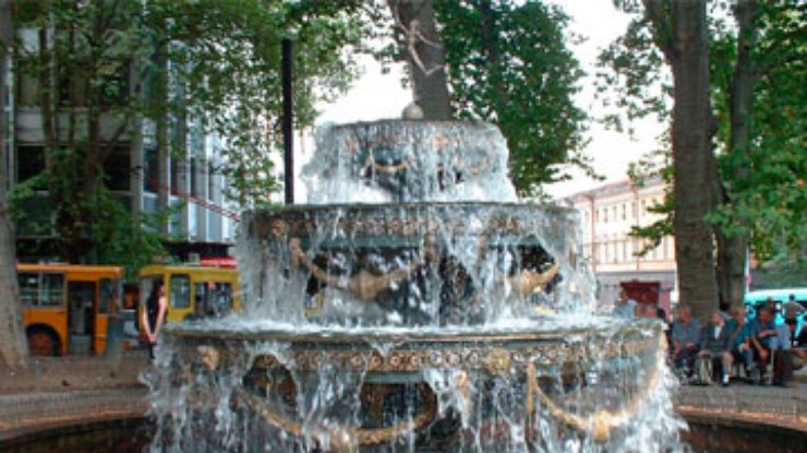 В Грузии появится фонтан со спиртным
