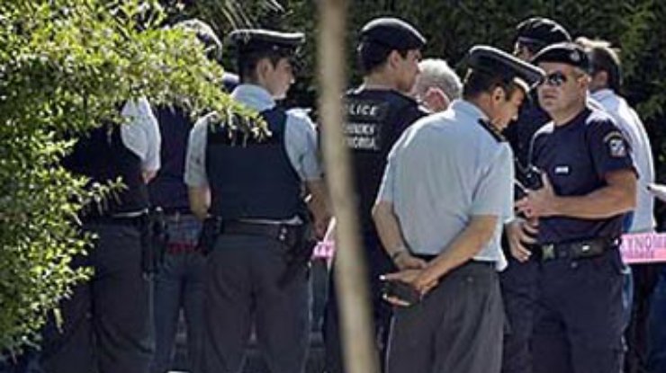 Жителям Греции разрешили "брать напрокат" сотрудников полиции