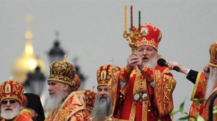 Священник РПЦ обозвал Кирилла "лицемером"