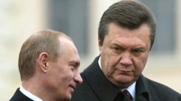 СМИ: Янукович не примет участия в инаугурации Путина