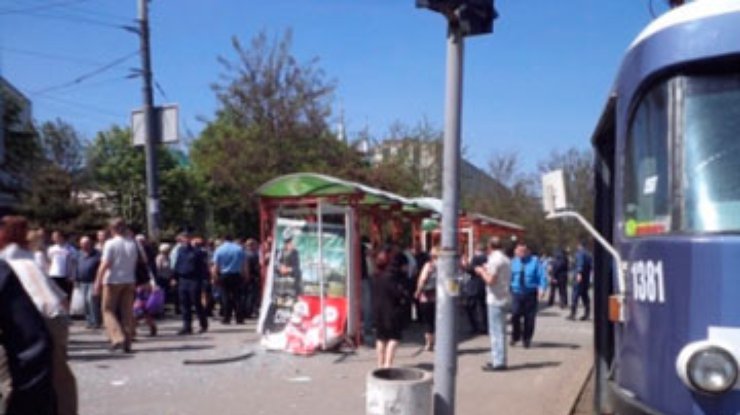 Во взрывах в Днепропетровске пострадали 27 человек