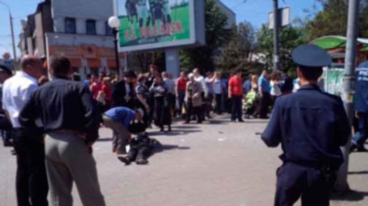 МЧС заявляет лишь о 4 взрывах в Днепропетровске. Милиция проверяет все урны