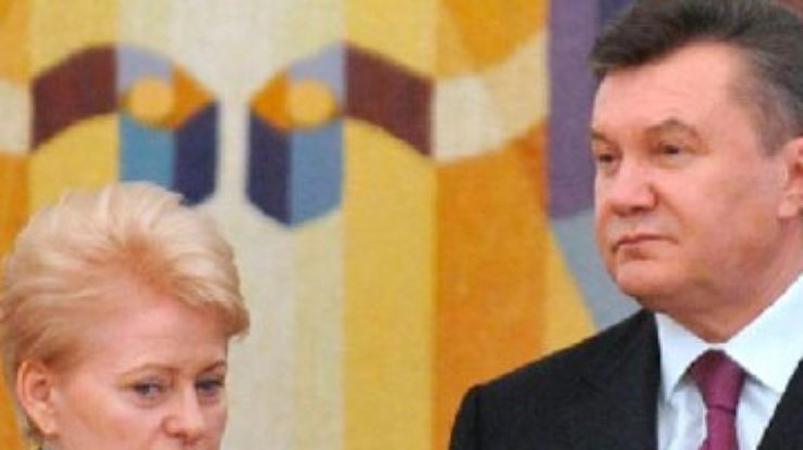 Янукович встретится с Грибаускайте "тет-а-тет"
