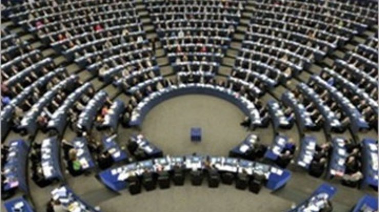 В Европарламенте предлагают взяться за активы украинских олигархов