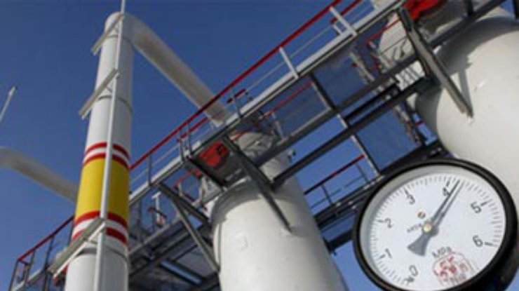 Азаров: Россия согласилась пересмотреть газовые контракты