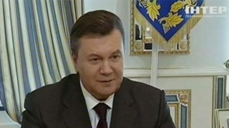 Янукович одобрил закон о вице-премьерах