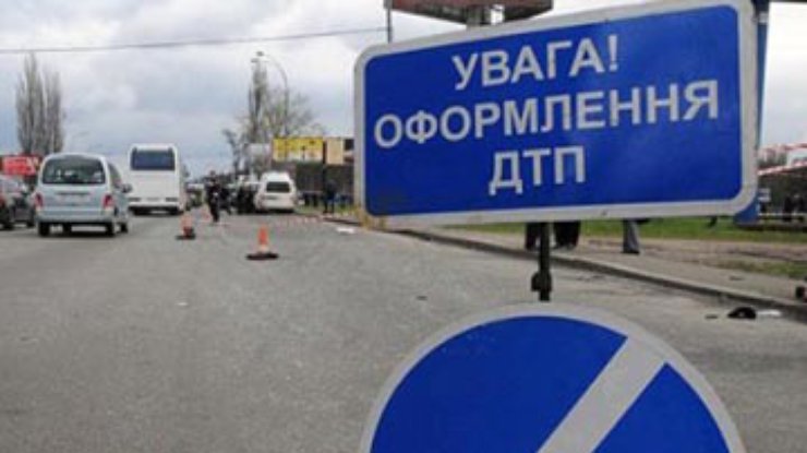 ДТП в Запорожской области могло произойти по вине уснувшего водителя