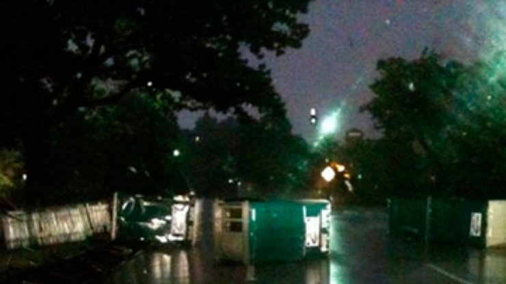 Шторм вокруг Вашингтона оставил без света полтора миллиона человек (обновлено)