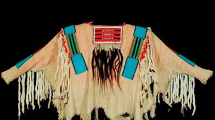 В США рубашку величайшего индейского вождя продали за 877,5 тысяч