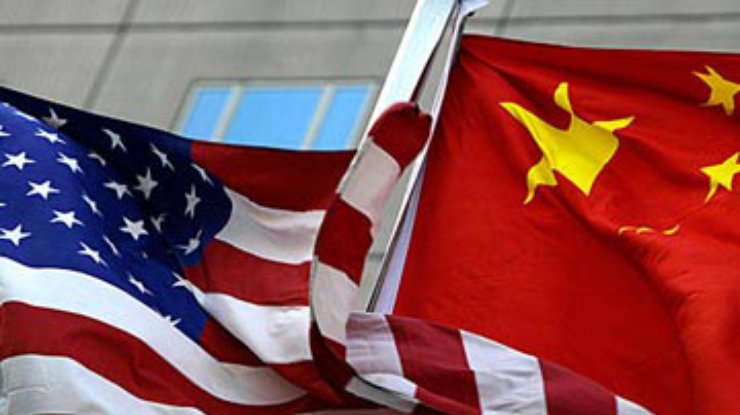 Китай велел США "заткнуться" и не говорить о спорных территориях