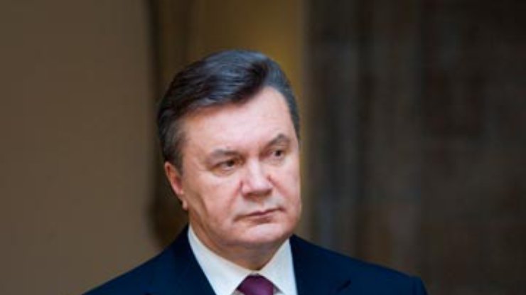 Янукович одобрил сбор налогов "авансом"