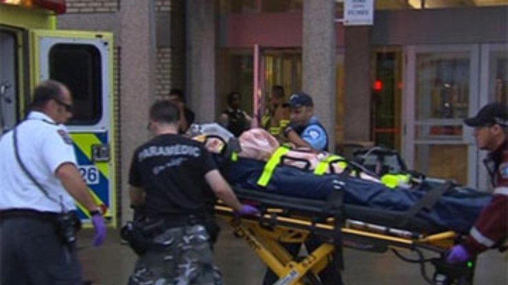 В Канаде расстреляли людей в торговом центре