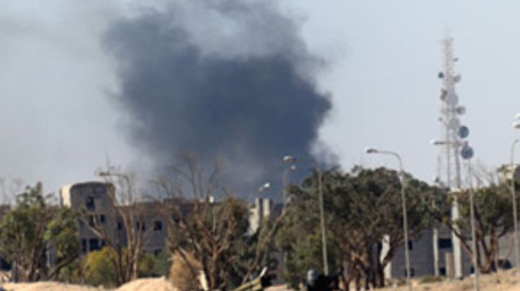 В столице Ливии произошло два взрыва