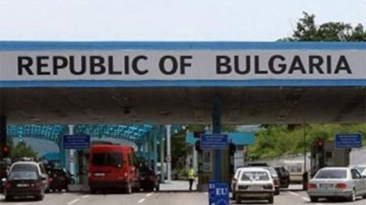 Автобус с украинскими детьми не пускают в Болгарию