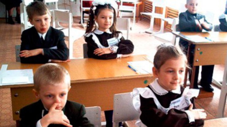 Украинские школьники залогом удачной карьеры считают знание английского языка