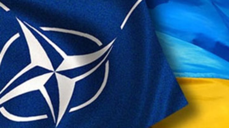 Cаламатин подчеркнул значимость партнерства с НАТО