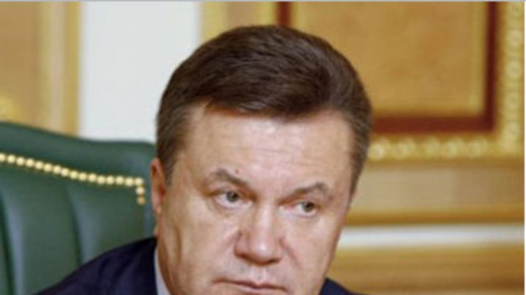 Янукович поручил Кабмину реформировать ВПК