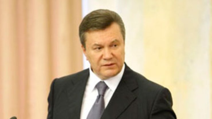 Янукович желает Тимошенко скорейшего выздоровления