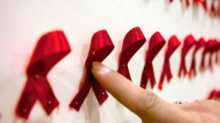 США довольны сотрудничеством с Украиной в борьбе со СПИДом