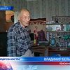 Одесский дедушка в одиночку воспитывает троих внуков
