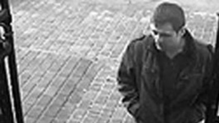 Новое фото Мазурка появилось на ориентировках милиции